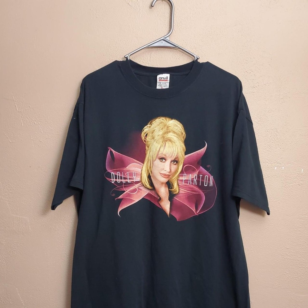 vintage 2004 Dolly Parton "Hello, I'm Dolly"‎ tour  t-shirt